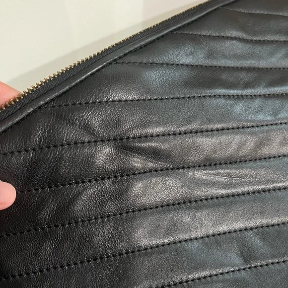TORY BURCH BLACK KIRA CHEVRON POUCH